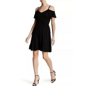 Vanity Room - Black Cold-shoulder waist dress